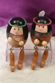 Terry's Village Shelf Sitters NIB