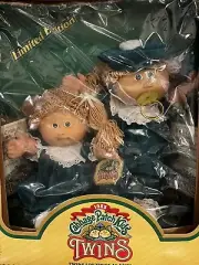 NEW VINT1GE 1985 Cabbage Patch Twins Limited Edition Never removed from box!
