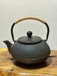 在飛比找Yahoo!奇摩拍賣優惠-日本中古回流南部鐵器 全新鐵壺 煮茶壺