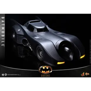 《野獸國》【預購】HOT TOYS MMS694 蝙蝠俠 1989 蝙蝠俠 蝙蝠車