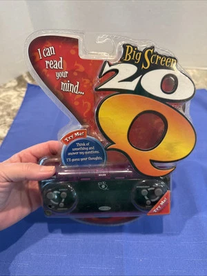 Radica Big Screen 20 Q Questions Electronic Handheld Game 2005 New Sealed