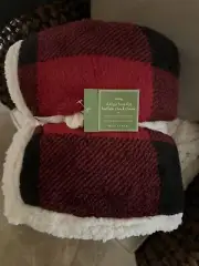 Pottery Barn ~RED & BLACK BUFFALO CHECK~ FAUX FUR SHERPA THROW ~CHRISTMAS~