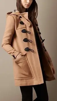 在飛比找Yahoo!奇摩拍賣優惠-Burberry Brit Hooded Duffle Co