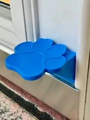Screen Door Pulling Device for Dogs - Allows Dogs to Enter House On Their Own