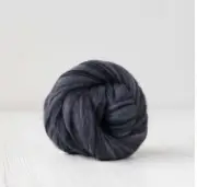 Extra fine merino wool roving 19 mc 1oz For spinning, felting, fiber art.