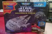 Star Wars Micro Machines: Millennium Falcon NIB rw50. Mint in box