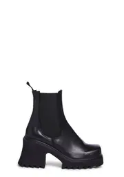 [Lamoda] Chariot Ankle Boots