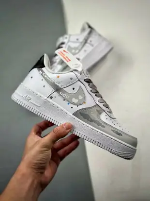 Nike Air Force 1 運動休閒板鞋