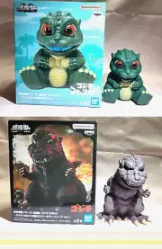 GODZILLA Figyua BANDAI TOHO JAPAN 2pieces