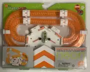 HEXBUG NANO V2 INFINITY LOOP - DOUBLE LOOP TOWER SET NEON