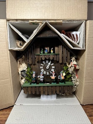 NEW OLD STOCK Black Forest Cuckoo Clock Double Movement 1982 West Germany