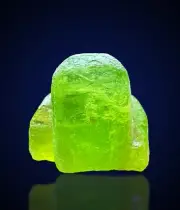 Natural Olive Green Twin Peridot Crystals, Terminated Green Peridot Crystal~ 38c