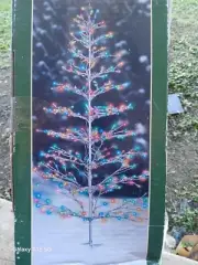 6FT TWIG Prelit Artificial Christmas Tree with 350 MULTI Lights