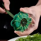 Blossom Shape Food Chopper Onion Shredder Green Onion Slicer Vegetable Grater