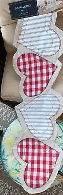 Cynthia Rowley Valentine's Day Sweet Heart Red & White Table Runner NEW 15”x48”