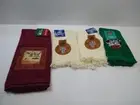 Lot of 4 Christmas Embroidered Applique Fingertip Towels NEW
