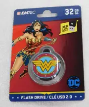 Wonder Woman 32GB Flash Drive Keychain NEW SEALED Emtec DC Comics 32 GB
