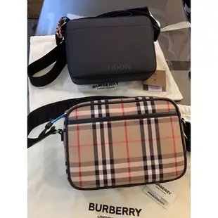 Limit精品✔️Burberry 經典 黑色字母logo、卡其格紋設計 男生 男款 側背包 斜背包 相機包 預購