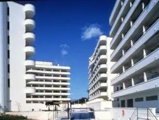 里維埃拉阿里薩爾公寓酒店
