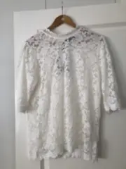 Decjuba Soft Lace Tee Size L BNWT