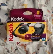 Kodak PowerFlash Single Use Camera 800 Speed 27 +12 BONUS Exposures SEALED Exp