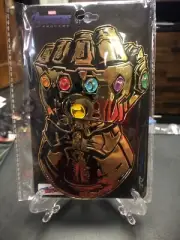 Avengers Endgame 6" Infinity Thanos Gauntlet Magnet Limited Exclusive NYCC 2019