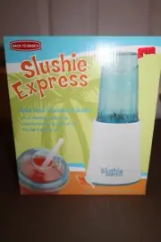 NEW Back To Basics Slushie Express SITSELP 16 OZ Single Serve Blender
