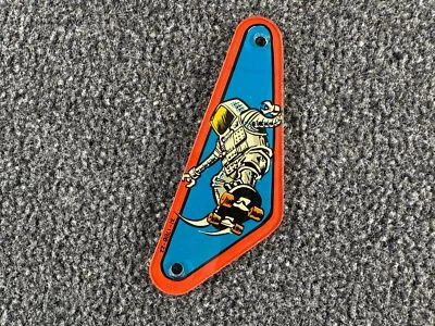 Bally Judge Dredd Pinball Machine Playfield Plastic Slingshot 31-1788-22 NOS