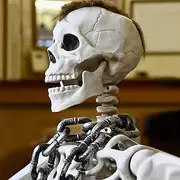 Classic Halloween Plastic Chain Props Scary Costume Accessories Haunted House Decorations
