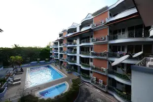 佩爾達納海灘度假村Perdana Beach Resort