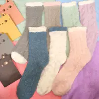 在飛比找蝦皮購物優惠-韓國 地板襪 女士睡眠襪 可愛款 珊瑚絨中筒襪子