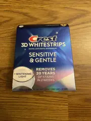 CREST 3D WHITESTRIPS SENSITIVE W LED LIGHT- 28 STRIPS - EXP: 01-2027