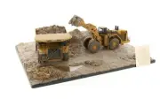 Diecast Masters 85762 Cat 797 Truck + CAT 994K Loader & Diorama Weathered 1:125
