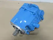 New Vickers MVE19 Hydrostat motor from CaseIH for 4000 and 5000 Windrowers