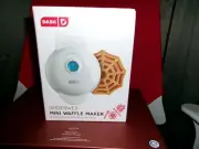 New Dash 4 inch Spider Web Spiderweb Mini Waffle Maker in White -