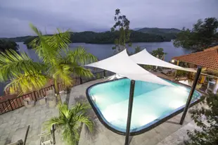 峰牙湖度假別墅 Phong Nha Lake House Resort