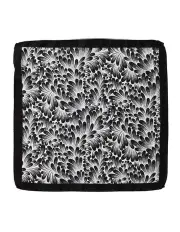 [Gibson] Sea Anemone Slik Pocket Square in Black/White