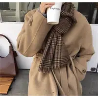 在飛比找ETMall東森購物網優惠-俏皮韓國拼色格紋秋冬流蘇圍巾