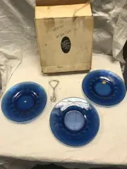 Tiara BLUE Glass Tidbit Tray Excellent Condition 8" WITH BOX 10804