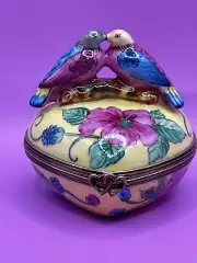 Rochard Limoges Peint Main Love Birds on Heart Shape Trinket Box