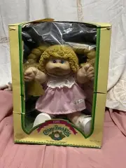 Original Cabbage Patch Kids Doll "Della Karlene”Coleco 1985 NIB