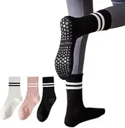 [Xinqirity] Womens Pilates Socks Yoga Socks with Grips Non Slip Grip Socks, Ballet Barre Dance Barefoot Workout Athletic Socks for Women 3 Pairs, White, Black, Pink, Small-Medium