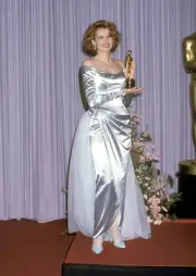 Geena Davis during 61st Annual Academy Awards - Pressroom at - 1989 Old Photo 5