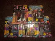 BRAND NEW 11 STAR TREK FIGURINES. 10 THE NEXT GENERATION & 1 GENERATIONS