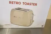 Serv Retro Toaster With Wide Slots For Bagels NIB