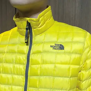 美國百分百【The North Face】立領外套 TNF 暖魔球 北臉 夾克 保暖防水防風 黃色 S號 AP90