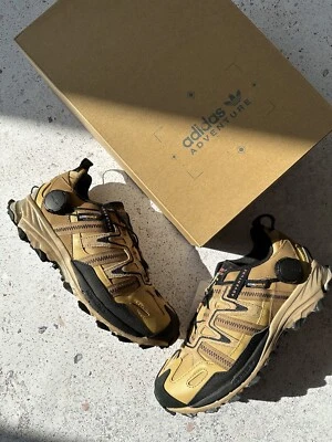 Size 8 - Adidas Hyperturf Adventure Gaiter Golden Beige Cordura
