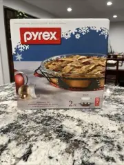 Limited Edition 2 Piece Pyrex Pie Serveware Set 9.5 " Dish Christmas Holder