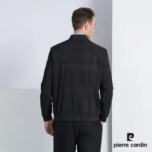 【pierre cardin 皮爾卡登】商務休閒 男款 都會休閒棒球領印花格紋薄夾克外套-暗紅色(5225664-79)