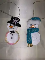 Set of 2 Felt snowmen ornaments